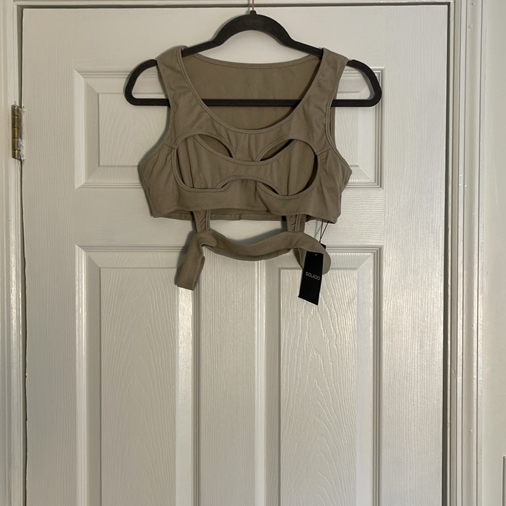 Solado Ribbed Cut Out Sleeveless Tank Top - Picture 3 of 6